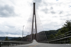 L1002403 L1002403