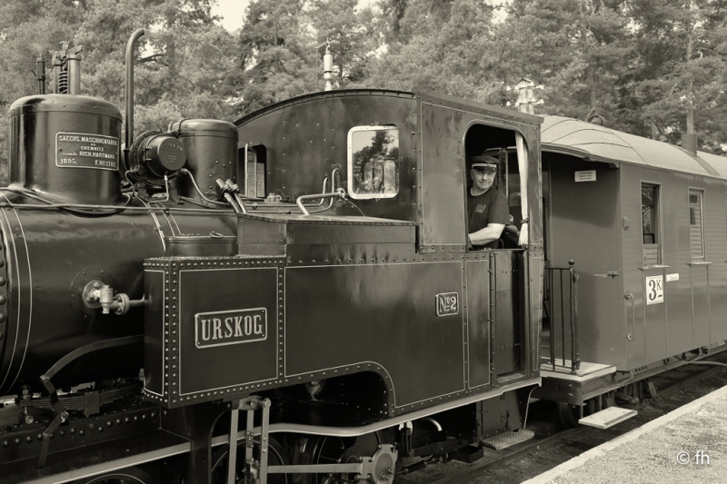 Q1004736