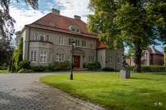 L1006428